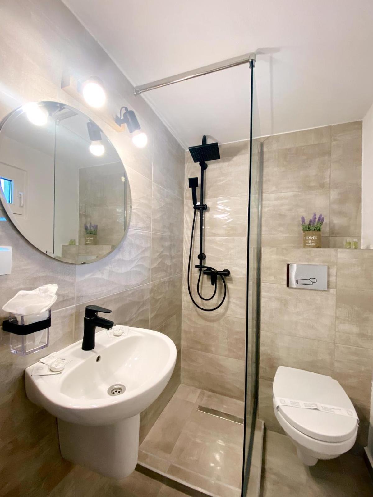 Regina Muntilor Spa&Confort Moeciu De Sus Exterior foto